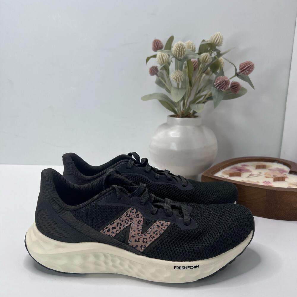 New Balance Fresh Foam Arishi v4 Running Shoes Black WARISIKA Women's 7.5B